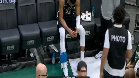 维尼修斯106天进球荒告破，姆巴佩助力皇马默契连线，激情庆祝瞬间！